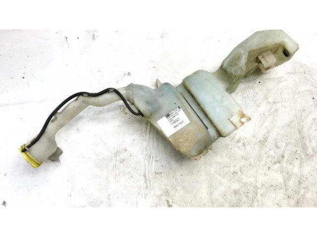 Бачок оконной жидкости    