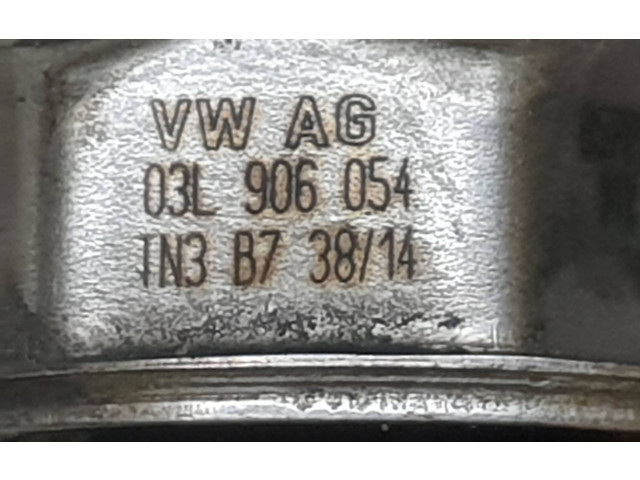 Топливная рампа 03L130089J, 200000537 Volkswagen Crafter