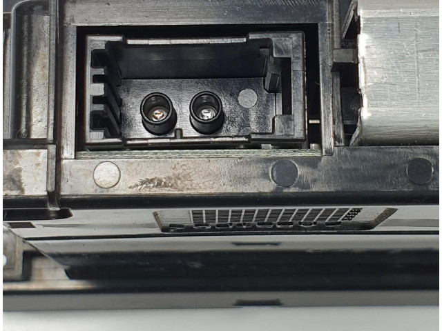 Дисплей    30797719   Volvo V50