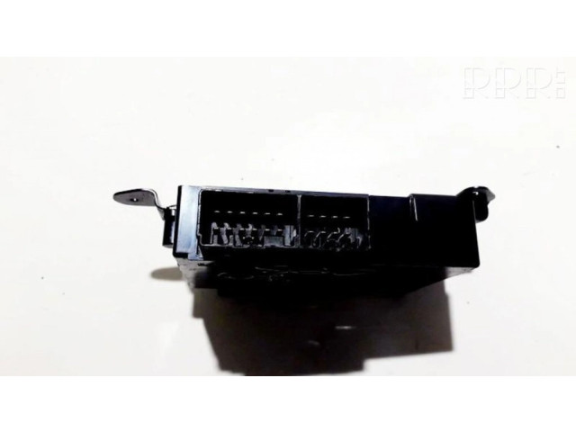 Блок управления 30739636, 07w05t   Volvo XC90