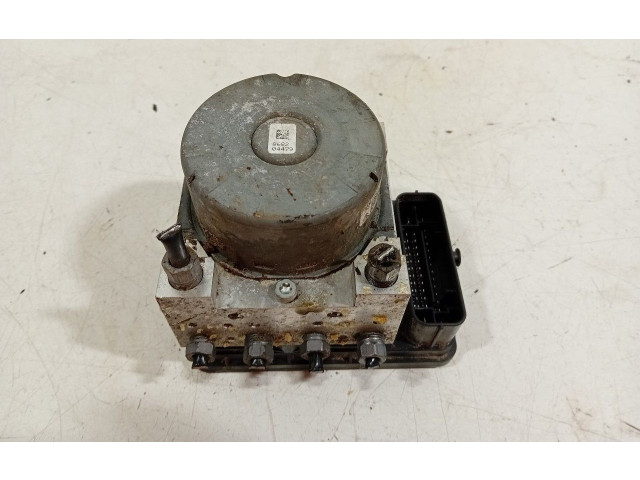 Блок АБС 9817961380   Peugeot  2008 I  2013 - 2019 года