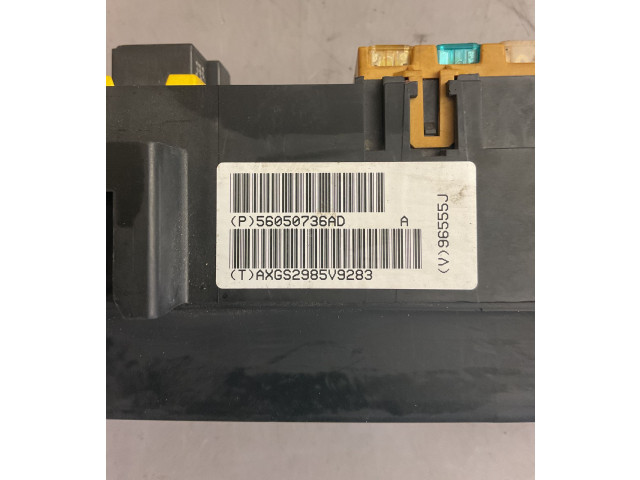 Блок предохранителей 56050736AD, AXGS2985V9283 Jeep Commander