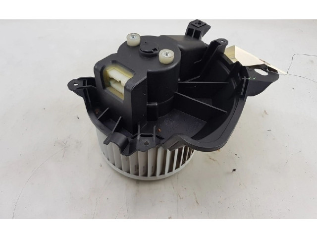 Вентилятор печки    164230100, 164230100   Fiat Punto (199)