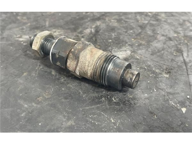 Форсунка MD196607 Mitsubishi Montero 4D56