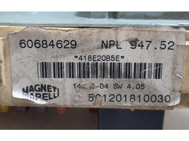 Блок предохранителей 501201810030, 163789 Alfa Romeo GT