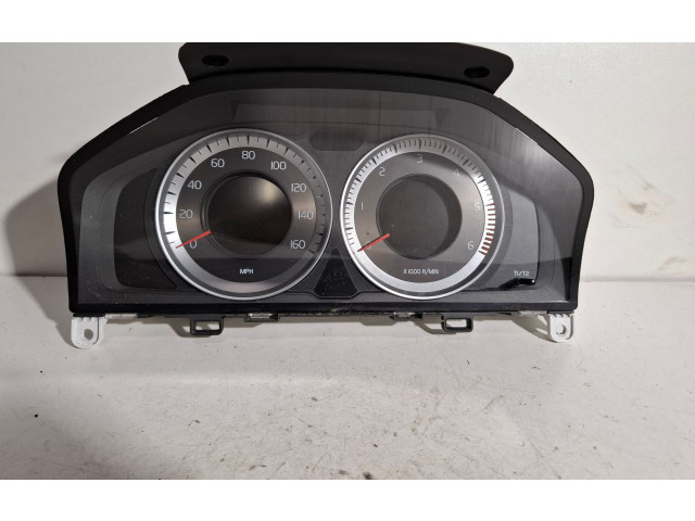 Панель приборов 31343330, 36001841 Volvo S60