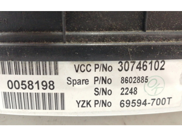 Панель приборов 69594700T, 8673802 Volvo S60