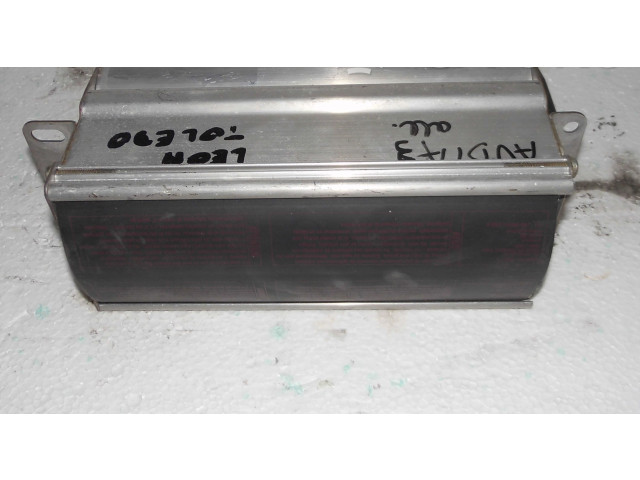 Подушка безопасности пассажира 8L0880202C   Audi A3 S3 8L