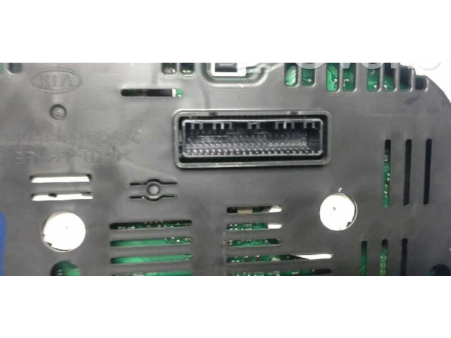 Přístrojová deska KIA Rio 2015 940161W026