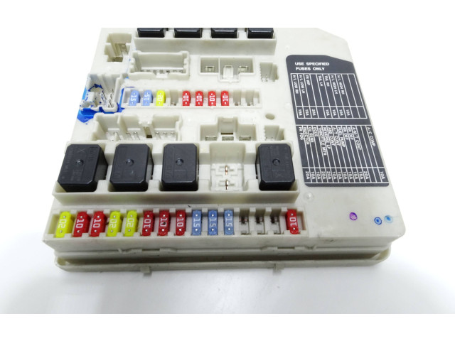 Pojistková skříňka 284B7AX61A, R0603 Nissan Note (E11) 2006