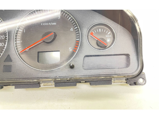 Панель приборов 30682277, 8602885   Volvo V70       