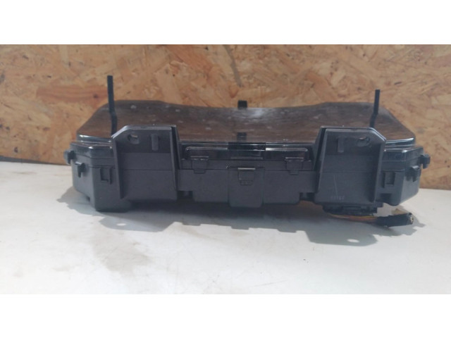 Přístrojová deska  Toyota Avensis T270 2014 8380005K00  