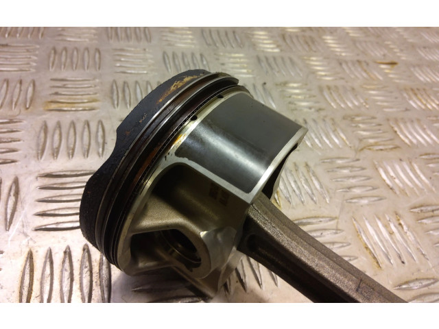 Píst 52004182, AD2465 Alfa Romeo Stelvio