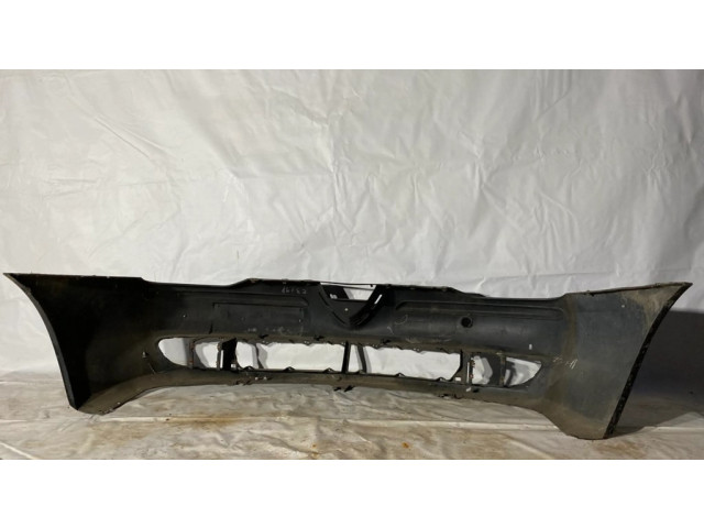 Передний бампер