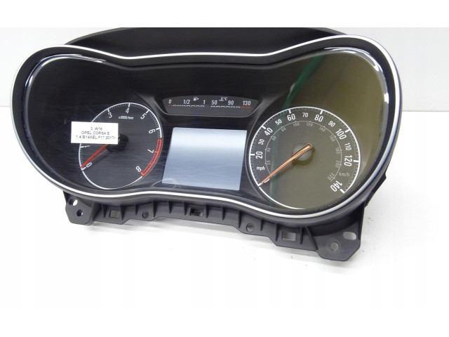 Pojistková skříňka Спидометр (приборный щиток) 39129462   Opel Corsa B 1997