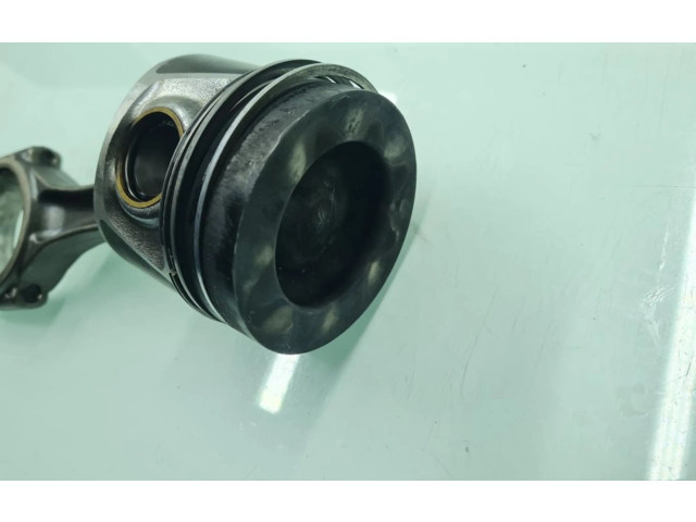 Поршень 038J Audi A3 S3 8P