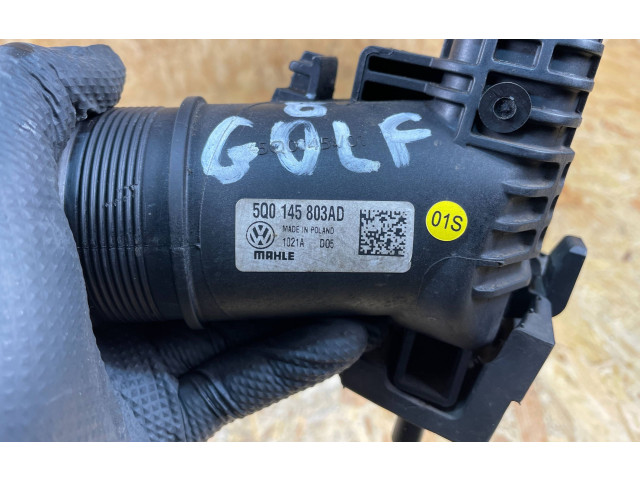 Интеркулер 5Q0145803AD Audi Q3 F3