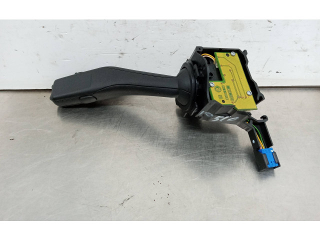 Ручка стеклоочистителей 1K0953519A Volkswagen Golf SportWagen