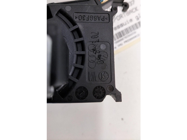 Ручка стеклоочистителей 8P0953519E9B9 Audi A3 S3 A3 Sportback 8P