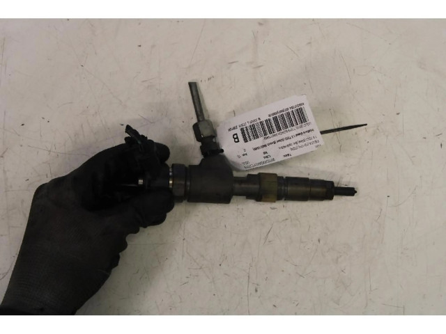 Форсунка     Ford Fiesta  UGJC 1.5