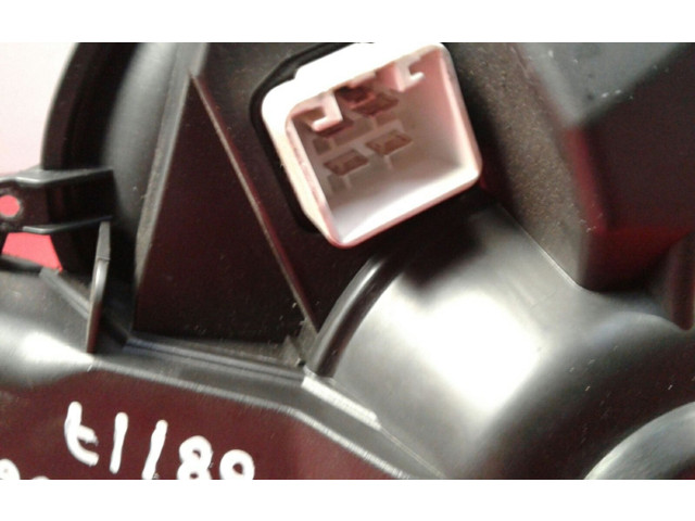 Вентилятор печки    86577   Volvo S60