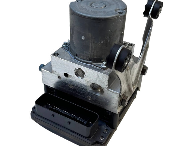 Jednotka ABS 6852808, 6852811 BMW 5 F10 F11 2012