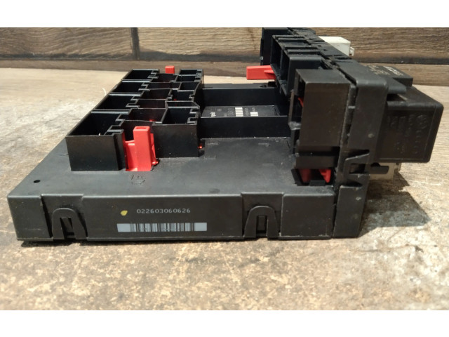 Блок комфорта 3C0937049D Volkswagen Caddy