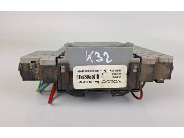 Блок предохранителей 9494594, 9494997 Volvo S80