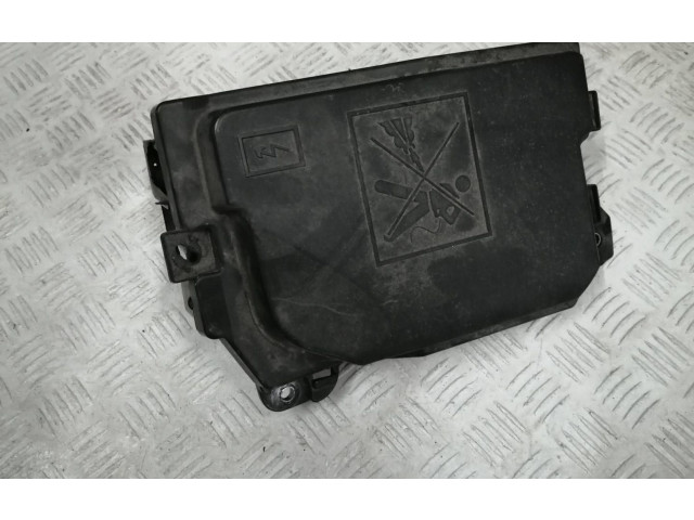 Pojistková skříňka 284B07753R, 284B07078R Renault Captur II 2021