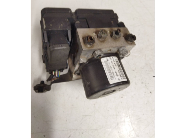 Блок АБС 00401094C200   Volvo  V70  2008 - 2013 года