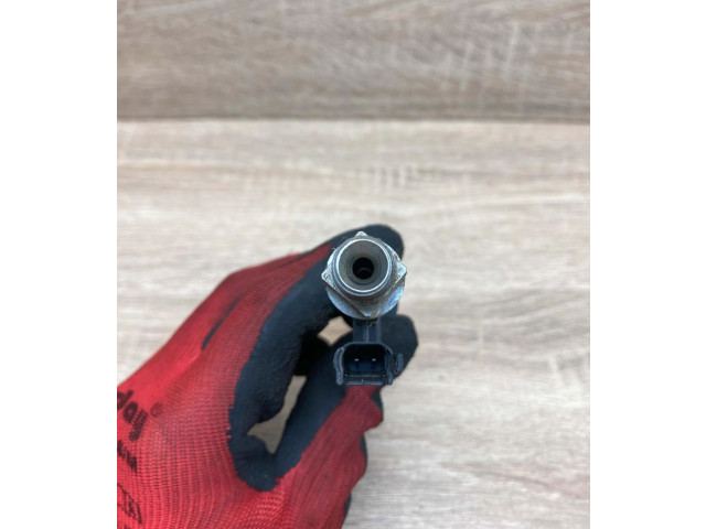 Vstřikovač 0261500109, 13647597870 BMW 7 F01 F02 F03 F04