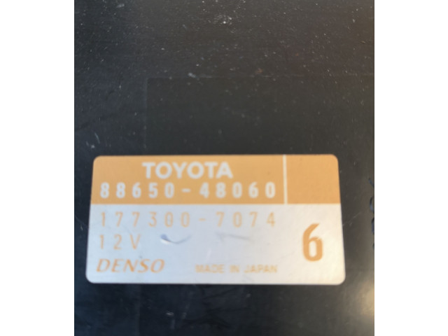 Блок управления климат-контролем 8865048060, 1773007074 Lexus RX 300