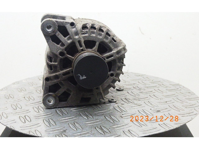 Генератор 231007842R Dacia Lodgy