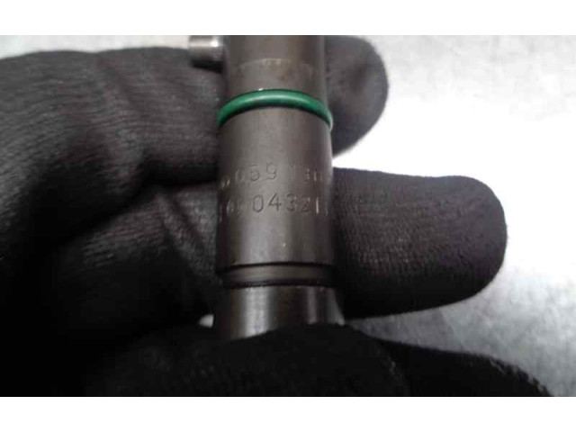 Форсунка 059130201E, 0432133836 Audi A8 S8 D2 4D AFB