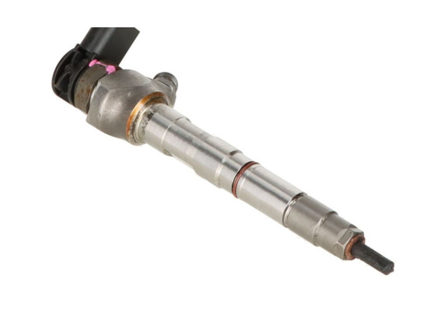 Форсунка 05L130277S Audi Q3 F3