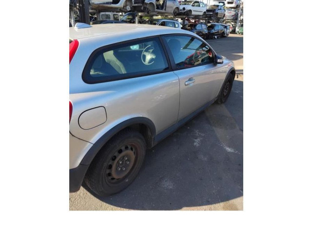 Комплект радиатора 30741094, 30741094 Volvo C30 2007 - 2010 года