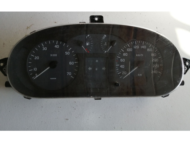 Панель приборов P8200071820, 8200071820 Renault Scenic I