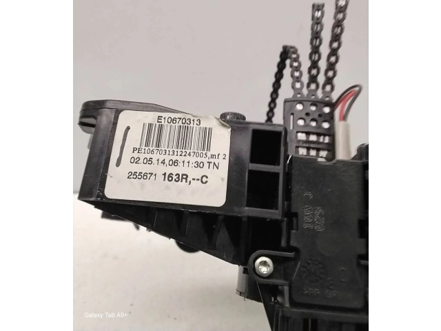 Подрулевой шлейф SRS 255671163R, E10670313 Renault Clio IV