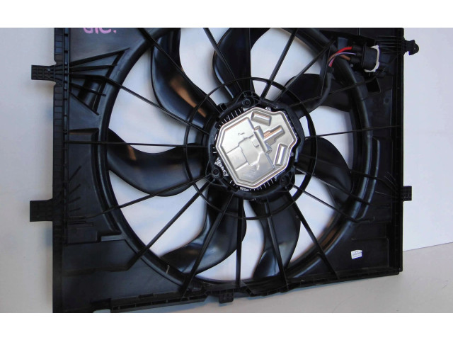 Вентилятор радиатора     A0999063803    Mercedes-Benz E W213 