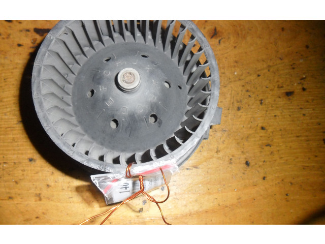 Вентилятор печки       Volkswagen Jetta III