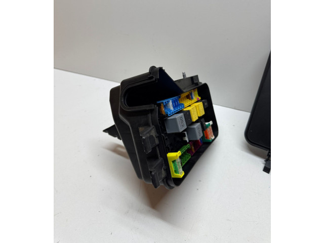 Pojistková skříňka A4475400082, A4475450069 Mercedes-Benz Metris W447 2021