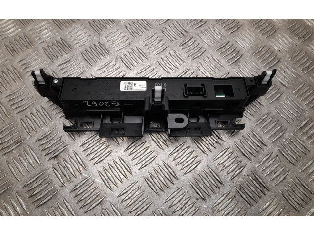 Дисплей    K12355260, B2062   Mazda CX-5