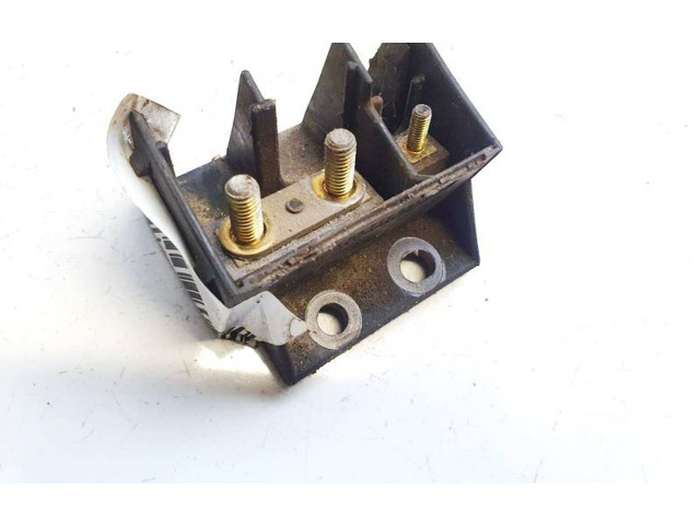 Pojistková skříňka 2025460941, 2025460941 Mercedes-Benz C W202 1994