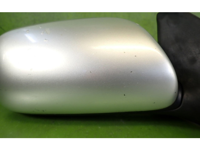 Zpětné zrcátko Toyota Avensis T220 2003