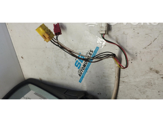 Зеркало (механическое)       Citroen Xantia   -  года   