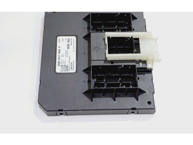 Блок управления 5Q0937086N, 5Q0937086P   Skoda Octavia Mk3 (5E)