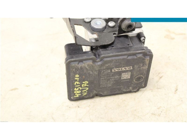 Блок управления АБС 31329140, 8G9N2C405AC   Volvo V70