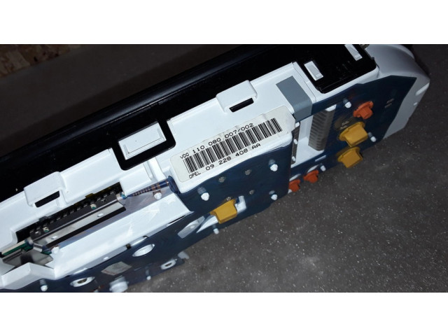 Přístrojová deska Opel Omega B2 2001 24400698, 09228408AA