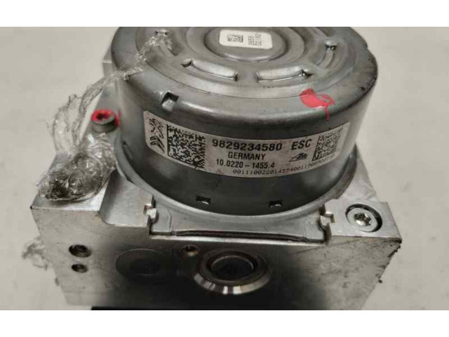 Блок АБС 9829234580   Peugeot  2008 I  2013 - 2019 года