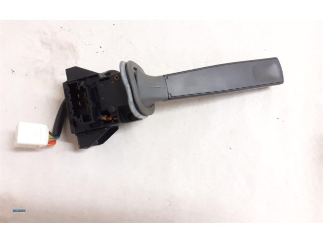 Ручка стеклоочистителей    Volvo S70  V70  V70 XC